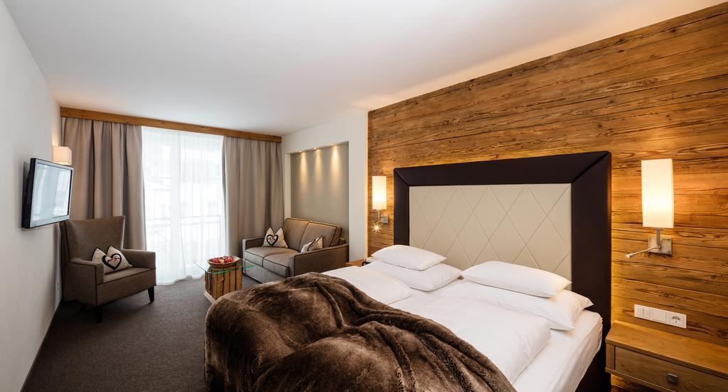 Superior Hotel Panorama Obertauern Cameră foto
